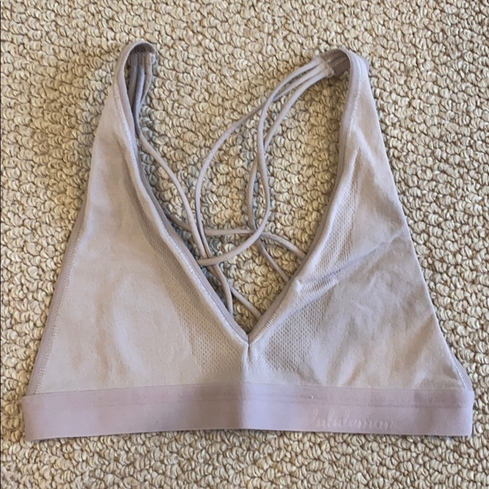 LULULEMON lounge bra